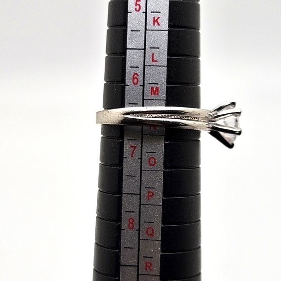 🟢3/$19🟢 CZ Diamond Silver Tone Engagement Style Ring - Picture 6 of 6